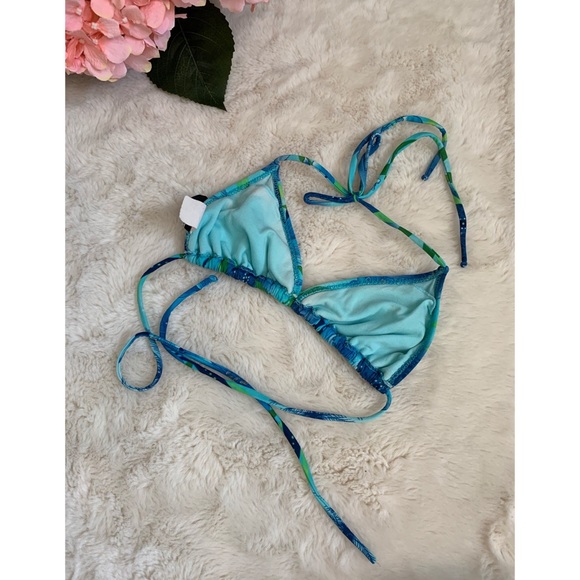 Aqua blue and green tropical bikini top 🏝 - Picture 5 of 9